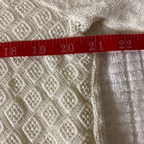 Lucky Brand Cream Split Back Sweater - Picture 11 of 13
